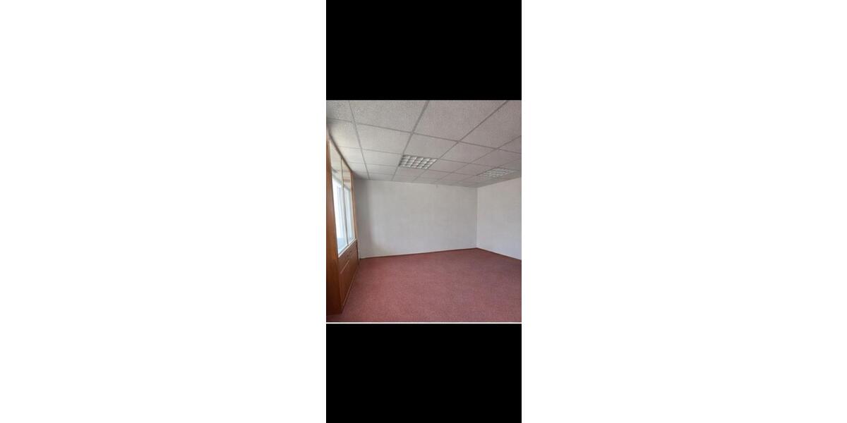 Gewerbeobjekt Hoyerswerda - 480&euro; | Angebot:25402191