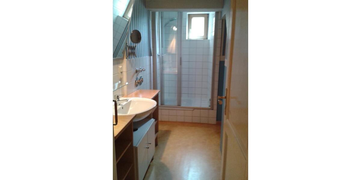 Etagenwohnung Bad Hersfeld - 3 Zimmer, 97 m&sup2;, 780&euro; | Angebot:25975105