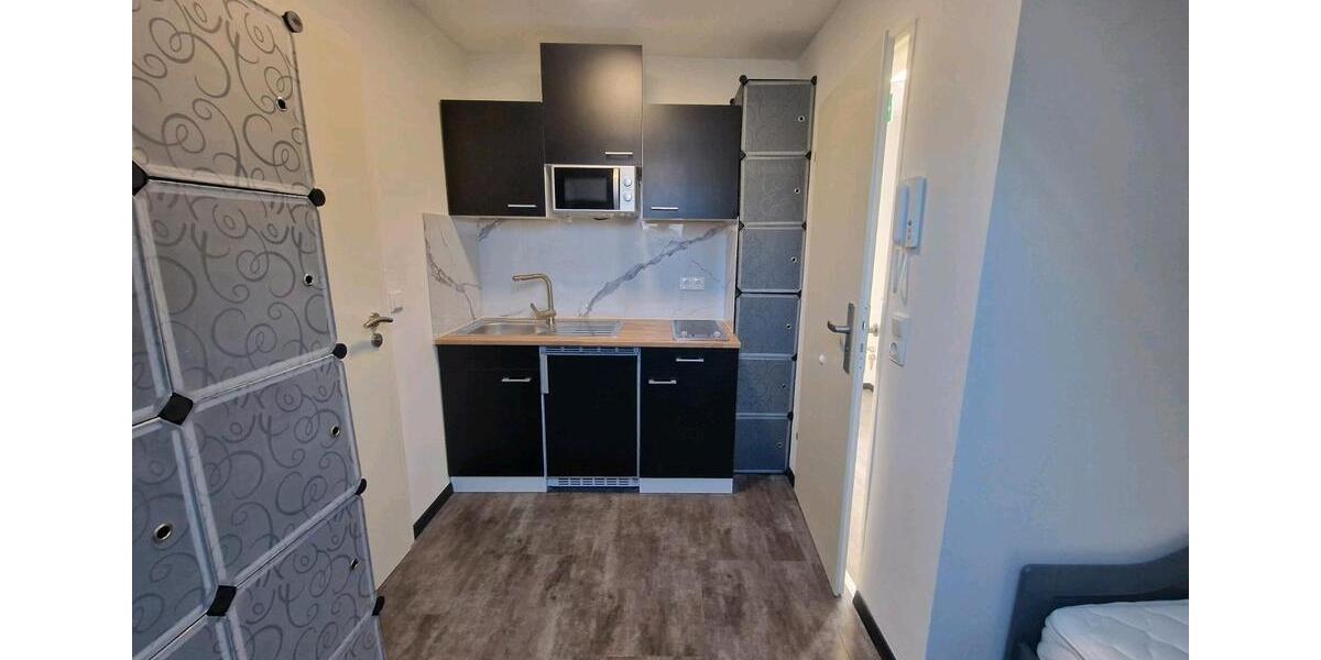 Dachgeschoßwohnung München Pasing-Obermenzing - 1 Zimmer, 16 m&sup2;, 890&euro; | Angebot:25017933