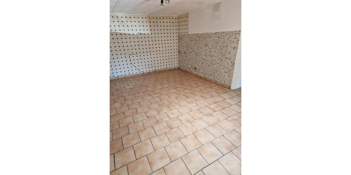 Erdgeschoßwohnung Selters (Westerwald) - 2.5 Zimmer, 80 m&sup2;, 600&euro; | Angebot:26042119