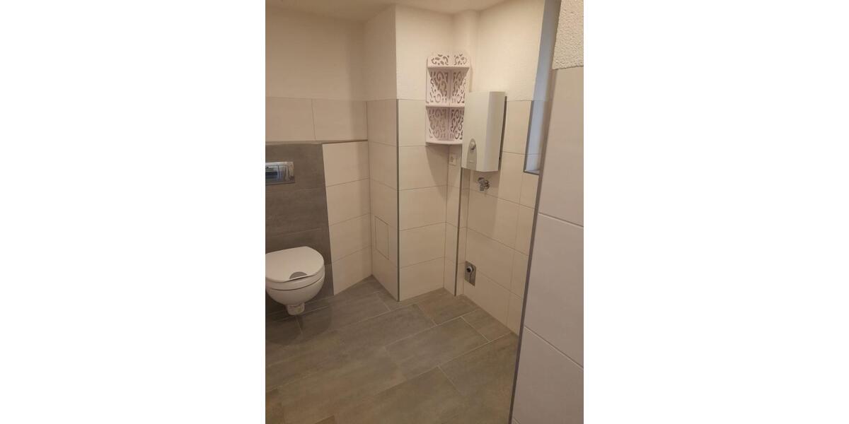 Wg Zimmer in Schweinfurt Niederwerrn zu vermieten. 1 zimmer