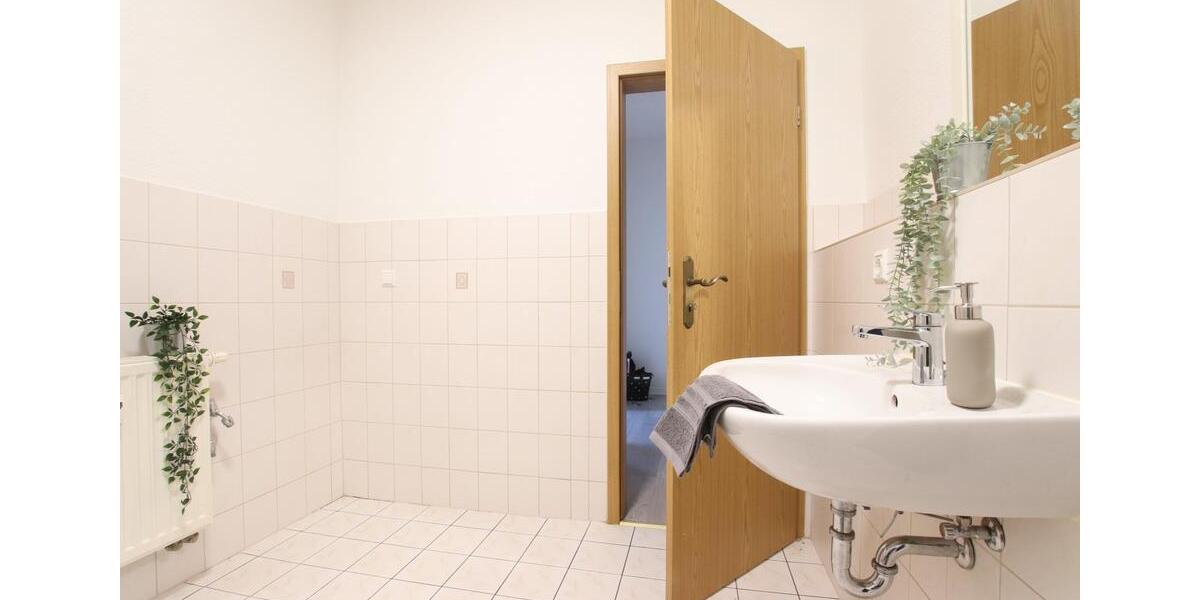 Etagenwohnung Weißwasser (Oberlausitz) - 1 Zimmer, 44 m&sup2;, 254&euro; | Angebot:24636785