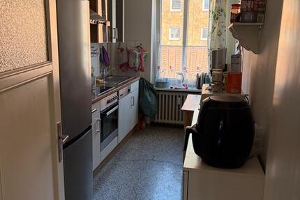 Wohnung Lübeck Innenstadt - 3 Zimmer, 75 m&sup2;, 1.000&euro; | Angebot:26546941