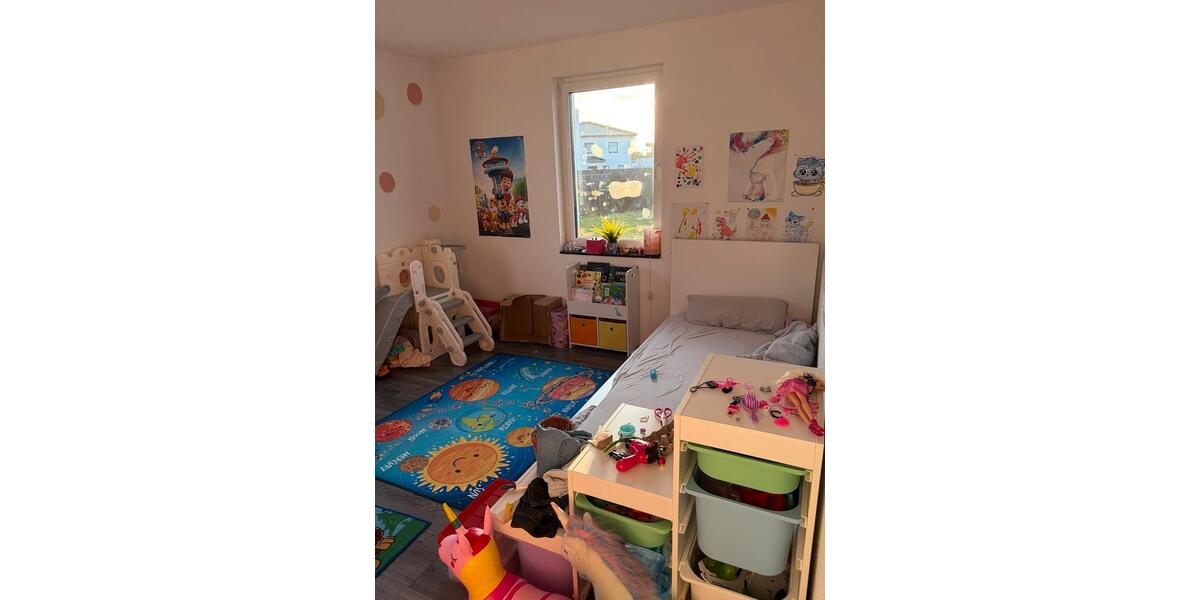 Erdgeschoßwohnung Fritzlar - 4 Zimmer, 128 m&sup2;, 1.180&euro; | Angebot:24690232