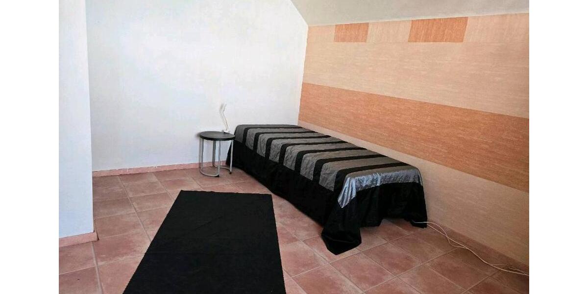 Wohnen auf Zeit Neu-Anspach Anspach - 1 Zimmer, 15 m&sup2;, 450&euro; | Angebot:25975986