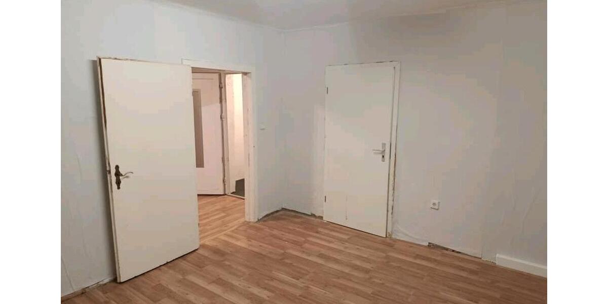 Etagenwohnung Mettlach - 3.5 Zimmer, 100 m&sup2;, 710&euro; | Angebot:26072050