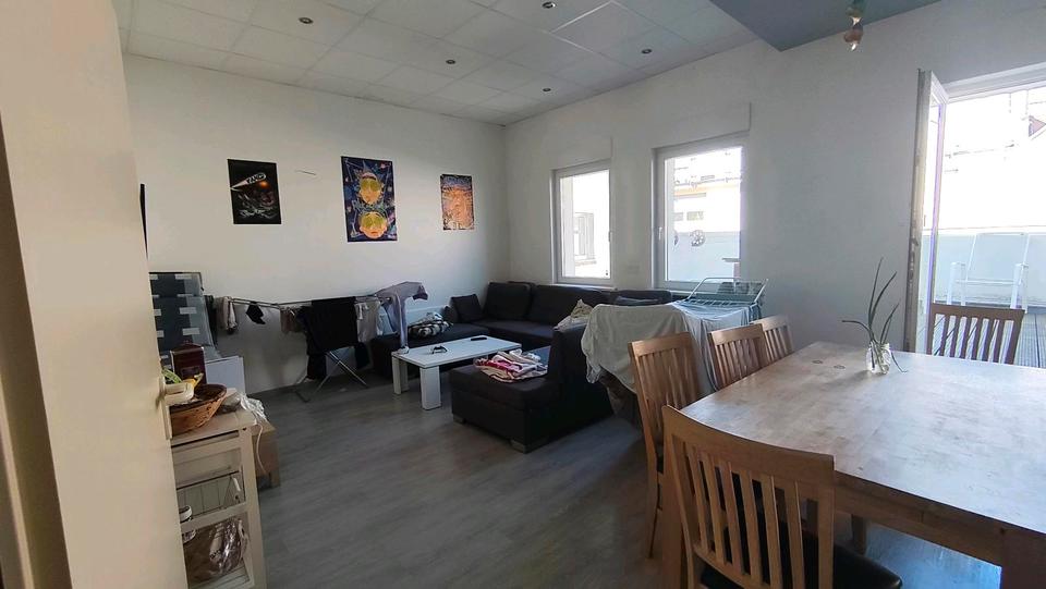 Wohnen auf Zeit Saarbrücken - 1 Zimmer, 21 m&sup2;, 465&euro; | Angebot:26411358