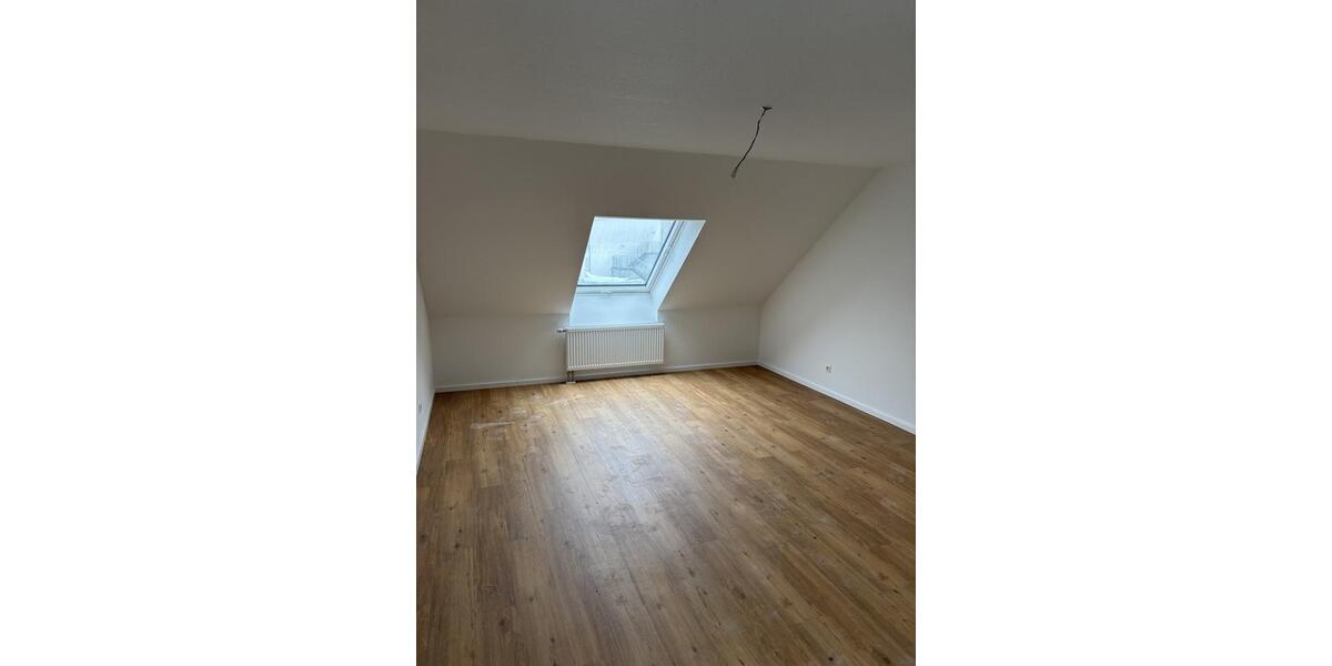 Etagenwohnung Duisburg Walsum - 4 Zimmer, 116 m&sup2;, 1.454&euro; | Angebot:26227964