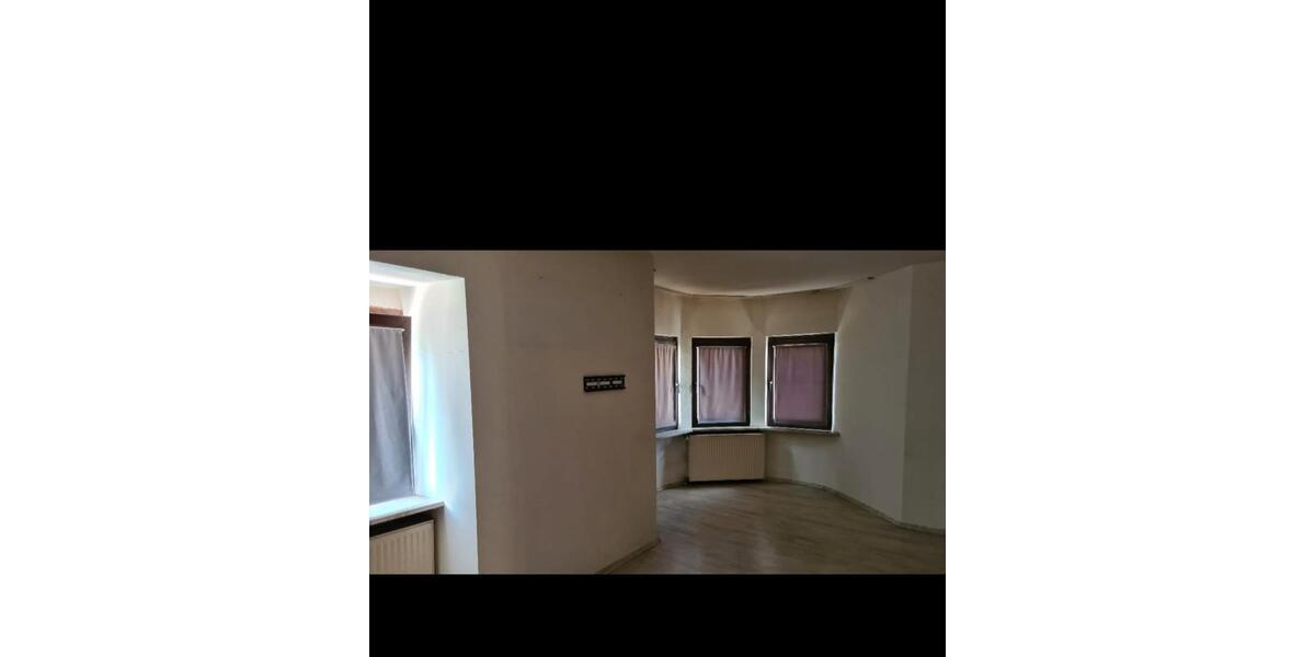 Etagenwohnung Dillingen (Saar) - 4 Zimmer, 120 m&sup2;, 710&euro; | Angebot:25977448