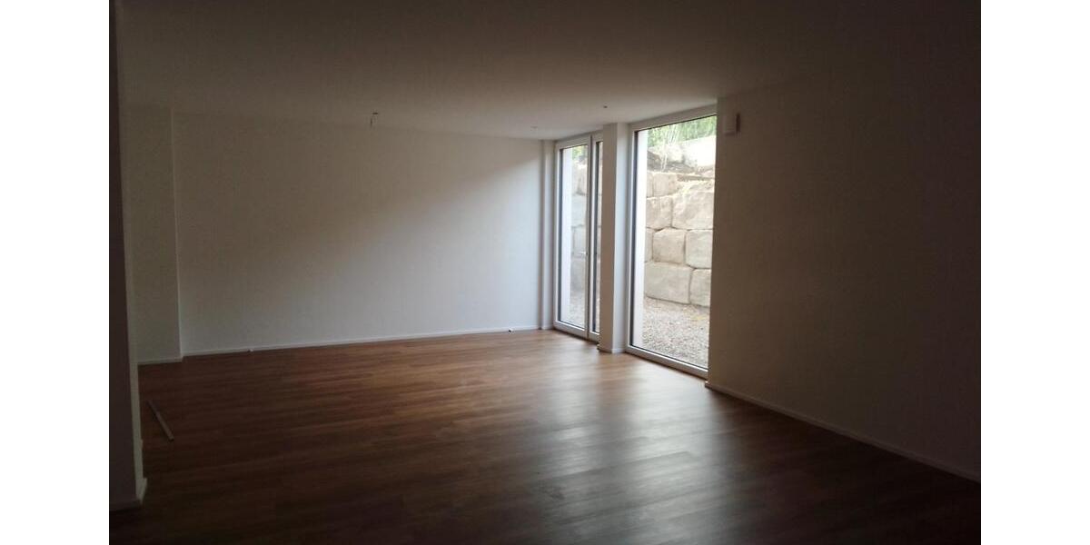 Etagenwohnung Pollenfeld - 2 Zimmer, 71 m&sup2;, 720&euro; | Angebot:26044232