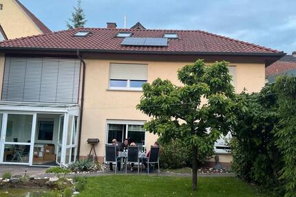 Haus Schonungen Forst - 5 Zimmer, 140 m&sup2;, 1.390&euro; | Angebot:26693819