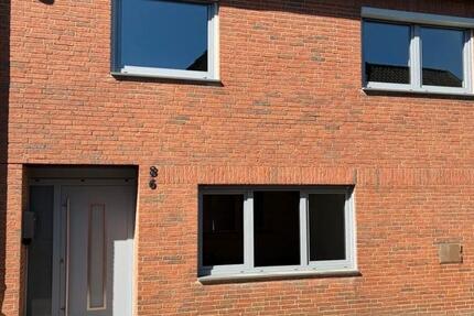 Haus Jüchen - 3 Zimmer, 85 m&sup2;, 1.220&euro; | Angebot:26553647