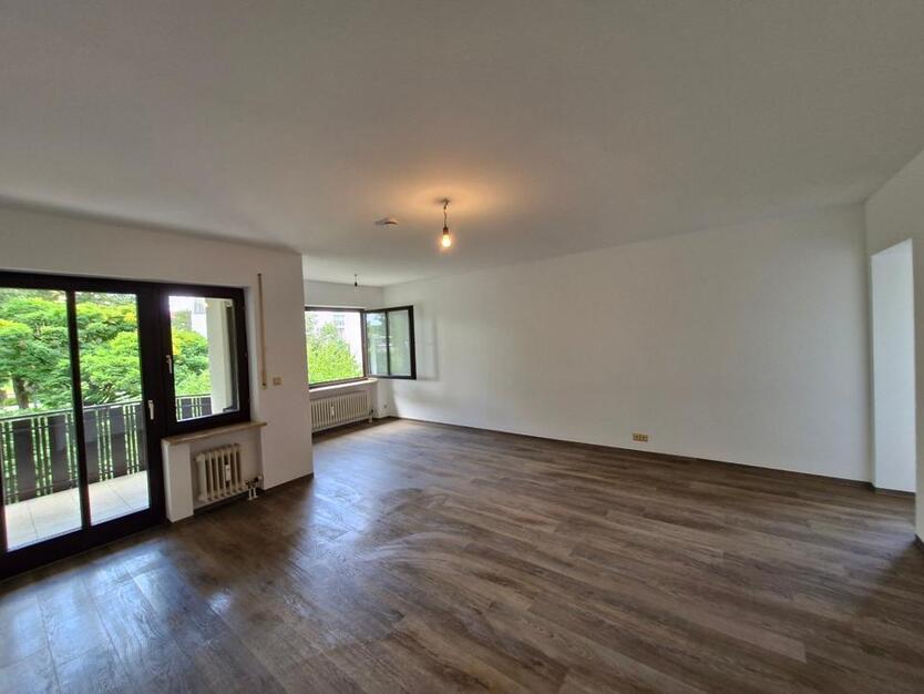 1-Zimmer-Wohnung mit Balkon in Erlangen