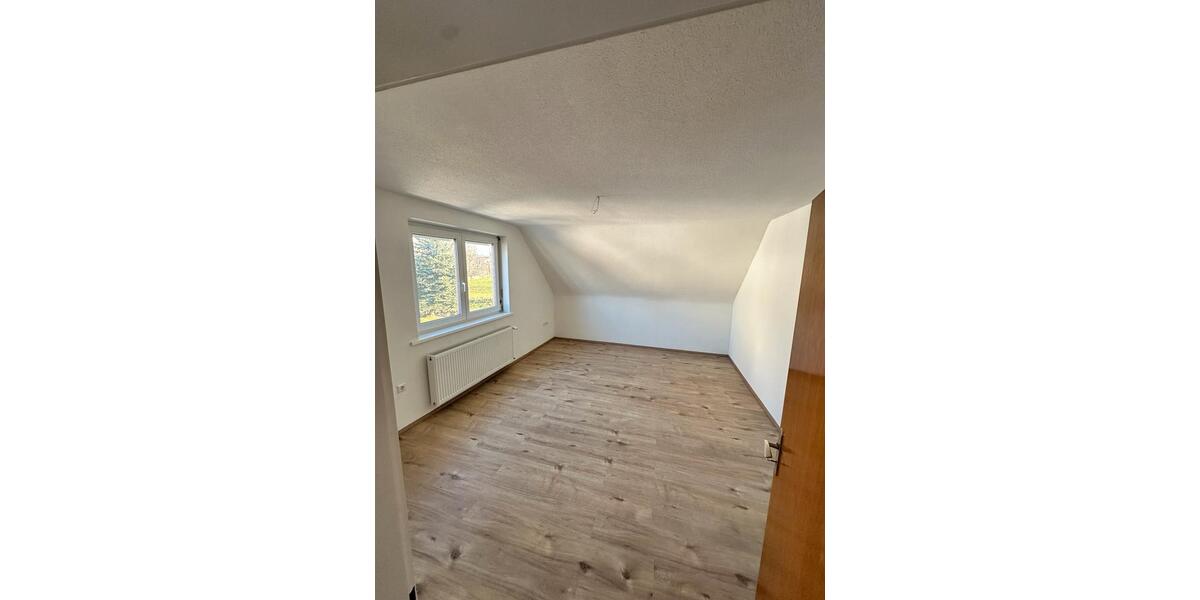 Etagenwohnung Babenhausen - 3 Zimmer, 70 m&sup2;, 820&euro; | Angebot:24551299
