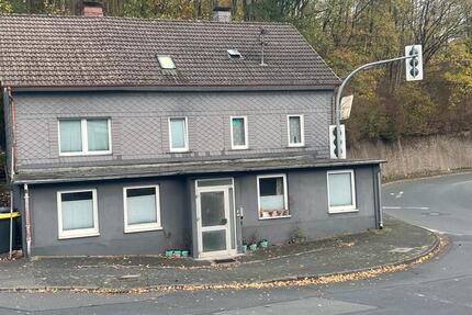 Wohnen auf Zeit Siegen - 5 Zimmer, 90 m&sup2;, 50&euro; | Angebot:25937103