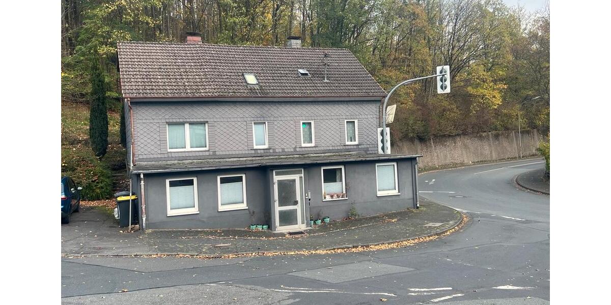 Wohnen auf Zeit Siegen - 5 Zimmer, 90 m&sup2;, 50&euro; | Angebot:25937103