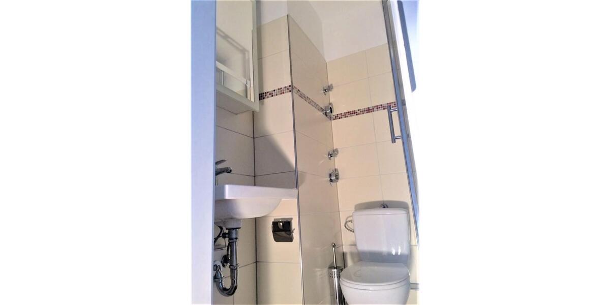 Etagenwohnung Wedel - 1 Zimmer, 15 m&sup2;, 600&euro; | Angebot:25877052