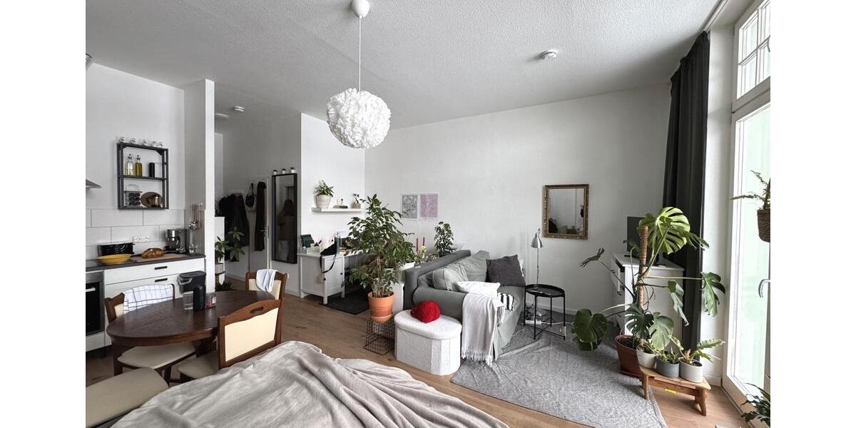 Etagenwohnung Magdeburg Diesdorf - 1 Zimmer, 48 m&sup2;, 360&euro; | Angebot:26547396