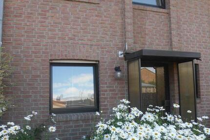 Haus Heinsberg - 4 Zimmer, 120 m&sup2;, 1.250&euro; | Angebot:24495998