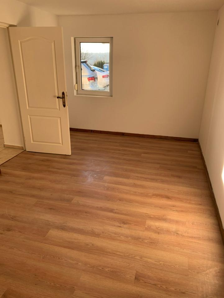 2-Zimmer Küche Bad in Auersmacher zimmer