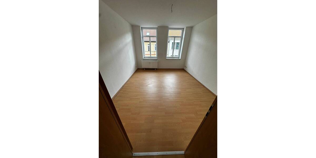 Etagenwohnung Weißenfels - 2 Zimmer, 53 m&sup2;, 320&euro; | Angebot:25997312