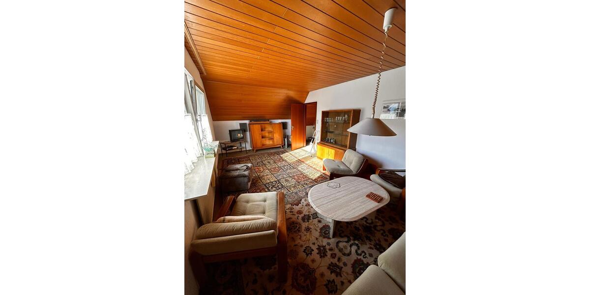 Dachgeschoßwohnung Lingen (Ems) - 3 Zimmer, 70 m&sup2;, 980&euro; | Angebot:26689002
