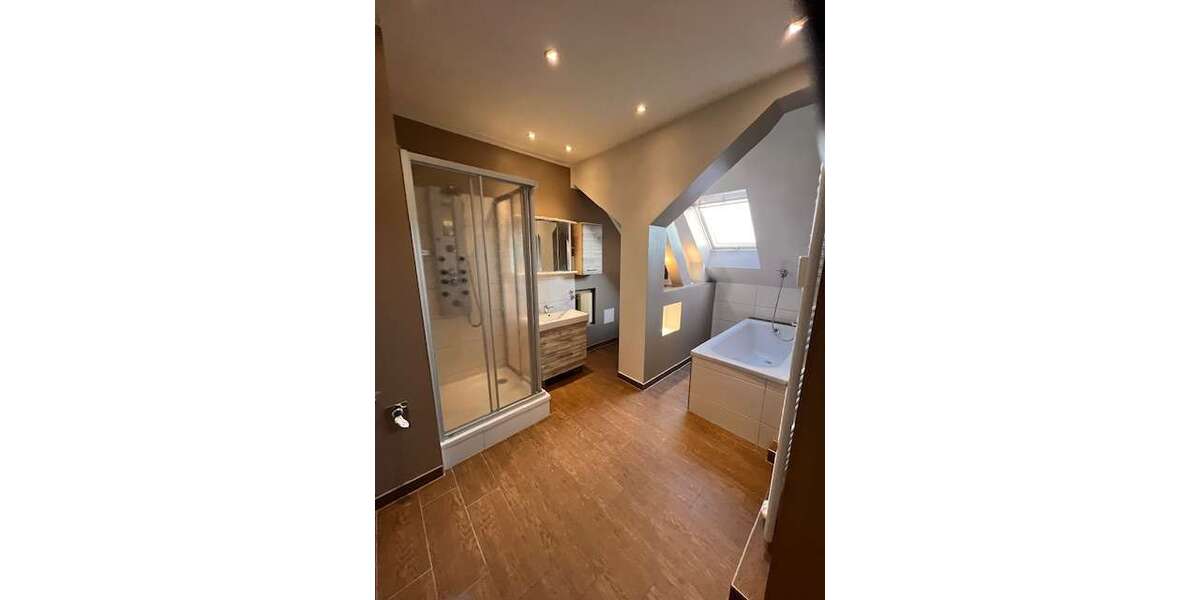 Wohnung zum Mieten in Bitterfeld 490 € 71 m² 3 zimmer