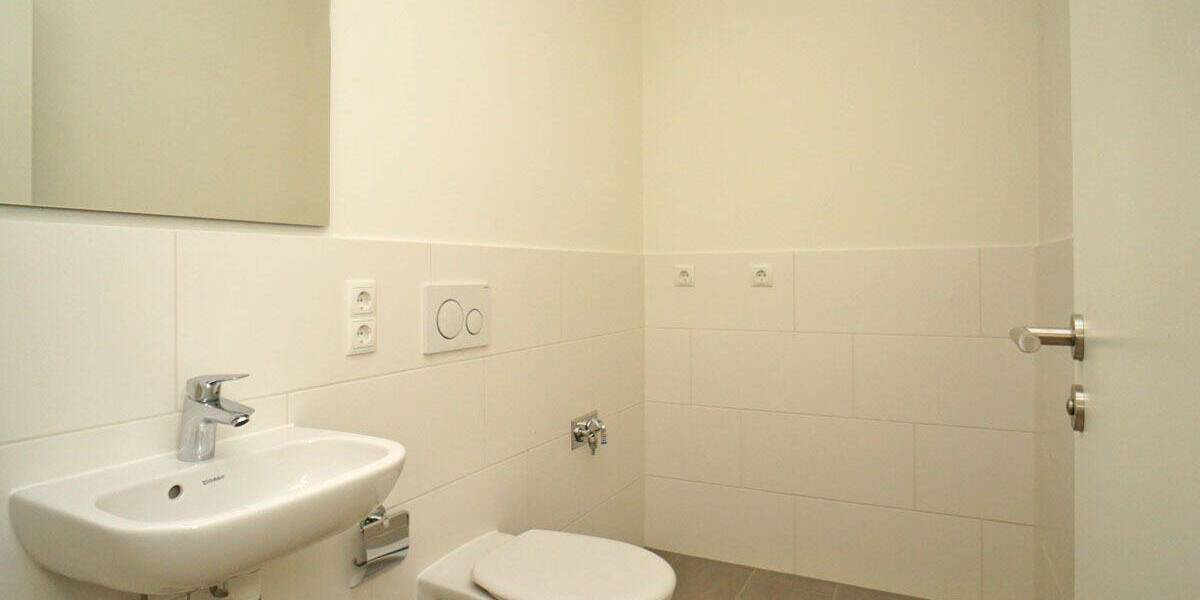 Etagenwohnung Dresden Johannstadt-Nord - 3 Zimmer, 74 m&sup2;, 1.095&euro; | Angebot:26080818