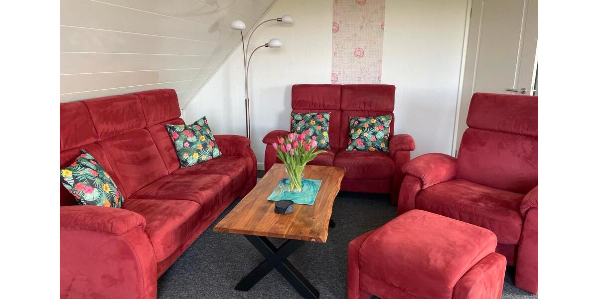 Dachgeschoßwohnung Lübeck Alt-Travemünde / Rönnau - 2 Zimmer, 60 m&sup2;, 90&euro; | Angebot:26660168