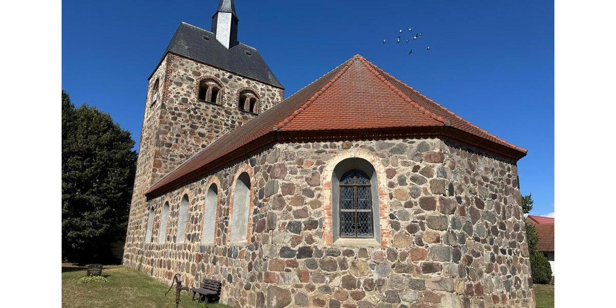 Hochparterre Bismark (Altmark) - 2 Zimmer, 80 m&sup2;, 500&euro; | Angebot:24890933