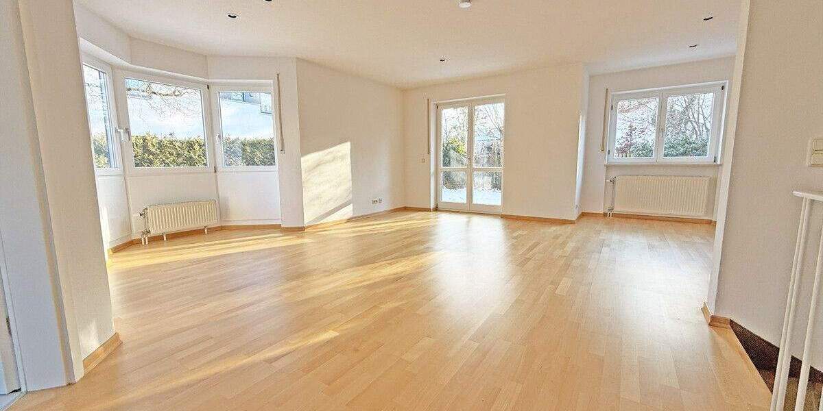 Doppelhaushälfte Neuried - 6 Zimmer, 135 m&sup2;, 2.820&euro; | Angebot:24656010
