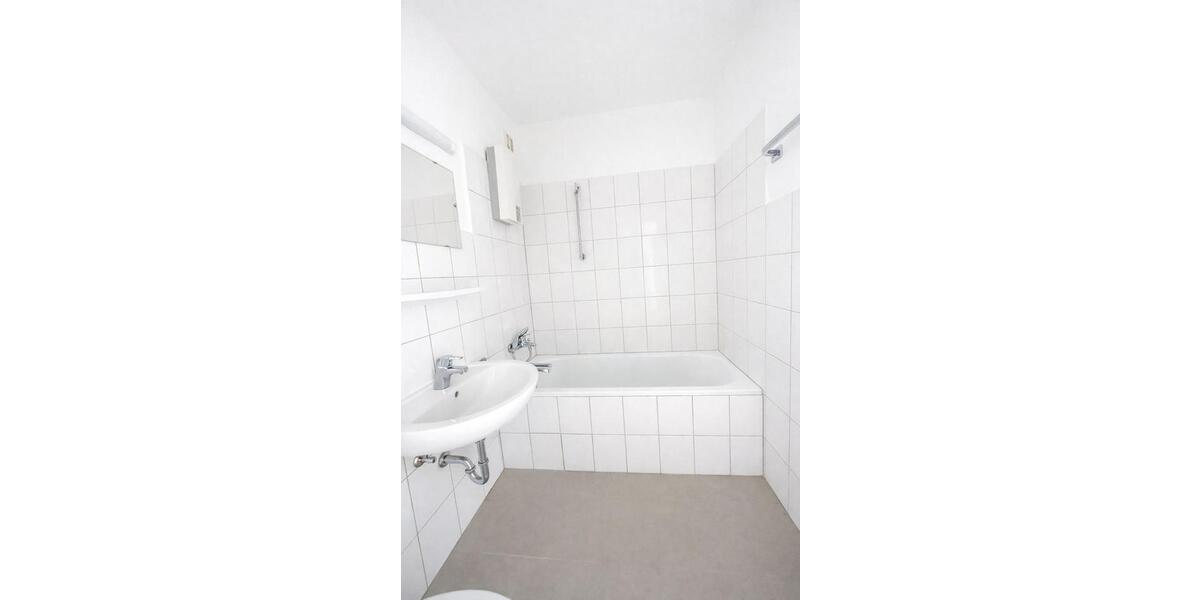 Erdgeschoßwohnung Wolfsburg Detmerode - 1 Zimmer, 41 m&sup2;, 360&euro; | Angebot:24571803