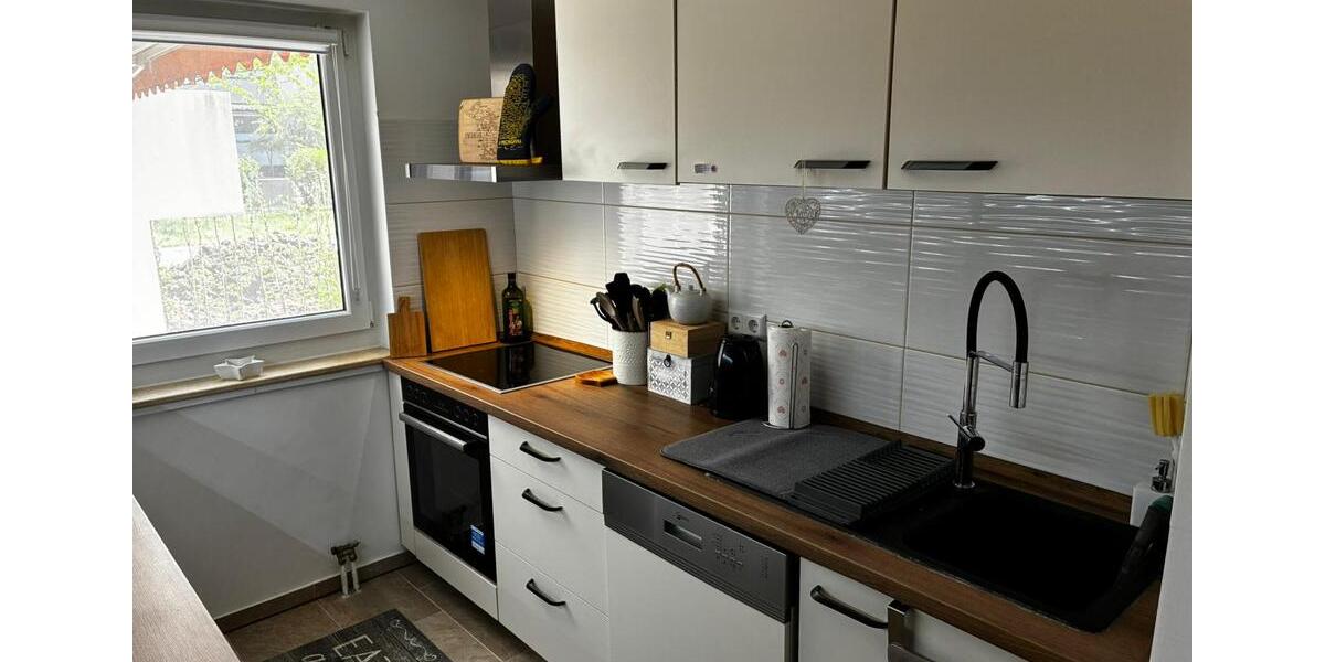 Etagenwohnung Schwaikheim - 3 Zimmer, 84 m&sup2;, 1.400&euro; | Angebot:26313637