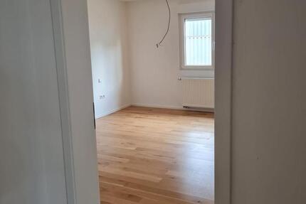 Wohnung Bietigheim - 2 Zimmer, 78 m&sup2;, 1.080&euro; | Angebot:25146793