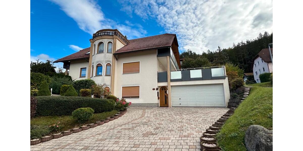 Erdgeschoßwohnung Weismain - 2 Zimmer, 51 m&sup2;, 620&euro; | Angebot:24841224