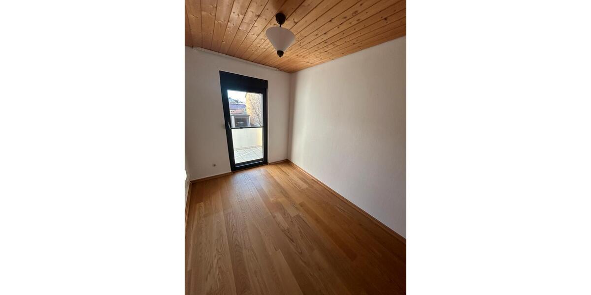 Gepflegtes Reihenendhaus in Dinkelsbühl 4 zimmer