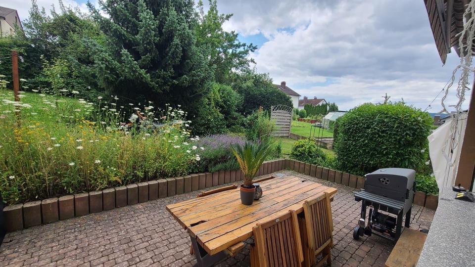 Erdgeschoßwohnung Bebra - 3 Zimmer, 75 m&sup2;, 660&euro; | Angebot:25545798