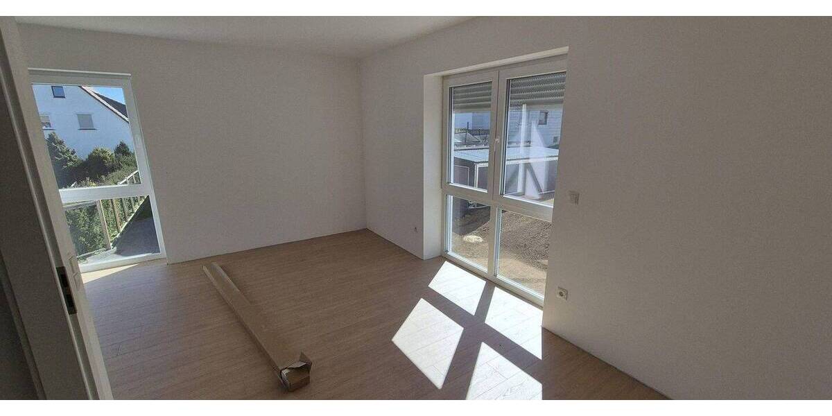 Reihenmittelhaus Fuldatal Ihringshausen - 4 Zimmer, 140 m&sup2;, 1.690&euro; | Angebot:26089762