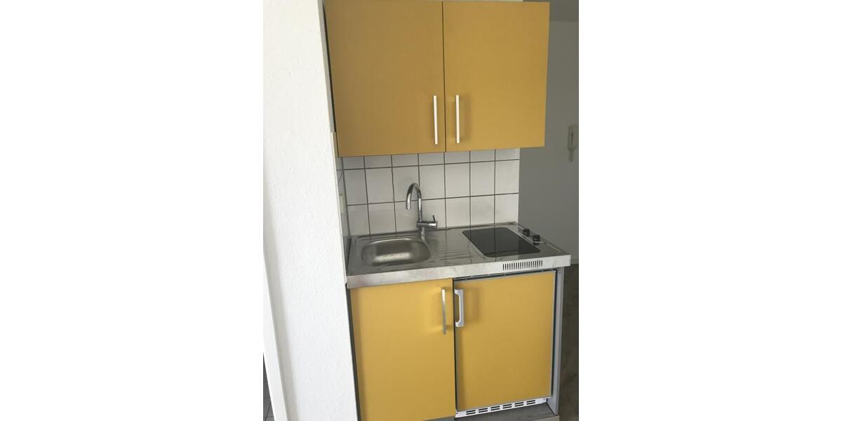 Etagenwohnung Mittweida - 1 Zimmer, 28 m&sup2;, 275&euro; | Angebot:26004585
