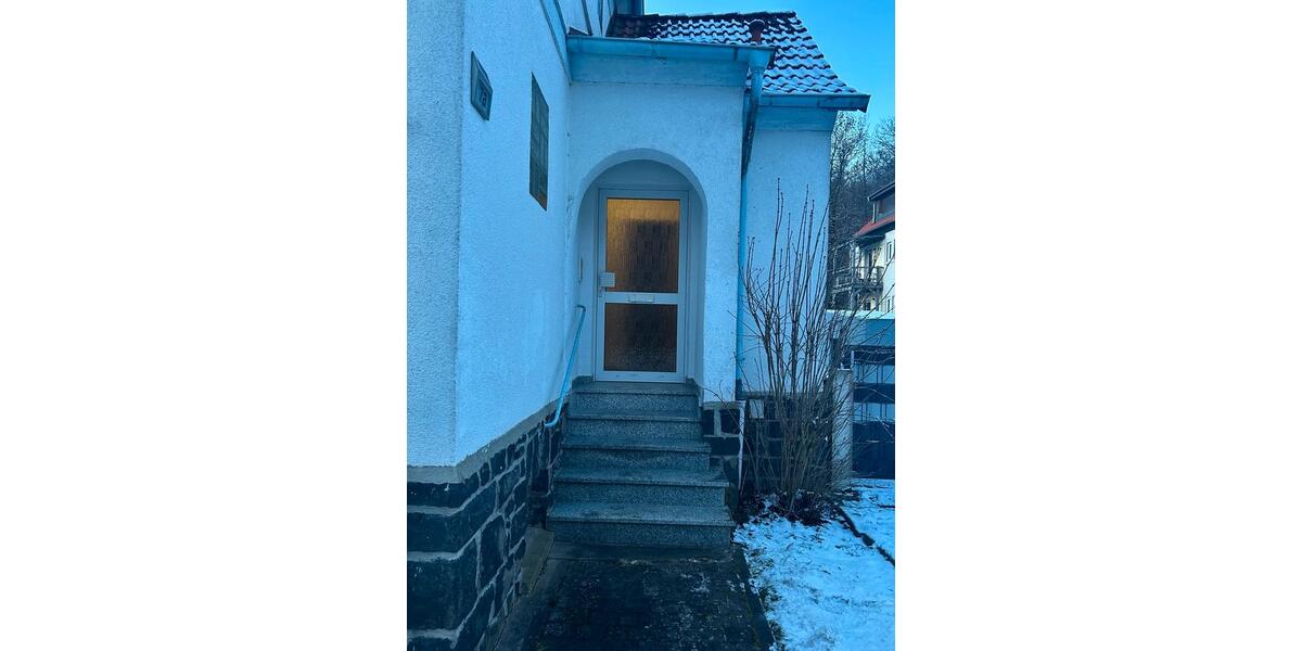 3-Zimmer Mehrfamilienreihenhaus - Erstbezug nach Sanierung 3 zimmer