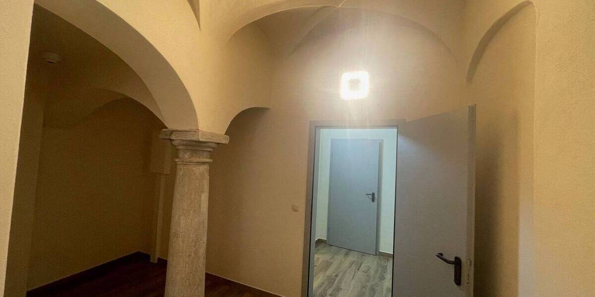 Gewerbeobjekt Meißen - 3 Zimmer, 60 m&sup2;, 420&euro; | Angebot:25801006