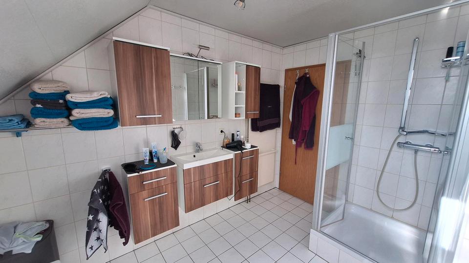 Dachgeschoßwohnung Ahorn - 2 Zimmer, 110 m&sup2;, 750&euro; | Angebot:25933654