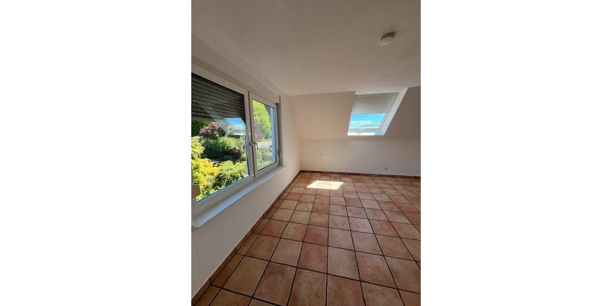 Etagenwohnung Overath - 2.5 Zimmer, 75 m&sup2;, 900&euro; | Angebot:26604530