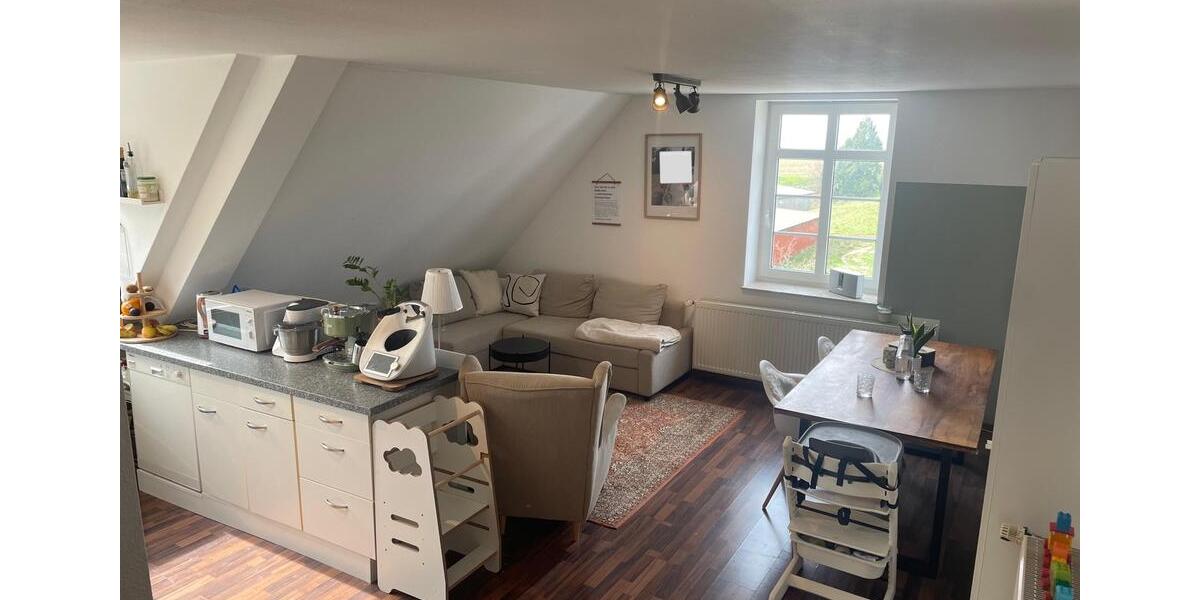 Dachgeschoßwohnung Lemgo - 3 Zimmer, 70 m&sup2;, 560&euro; | Angebot:25892914