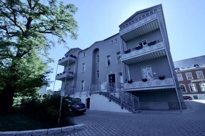 Etagenwohnung Apolda - 3 Zimmer, 103 m&sup2;, 850&euro; | Angebot:25796910