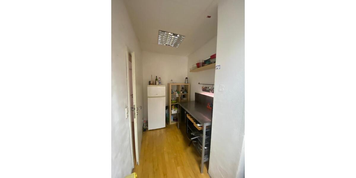 Wohnen auf Zeit Stuttgart Stuttgart-Mitte - 1 Zimmer, 20 m&sup2;, 580&euro; | Angebot:26479022