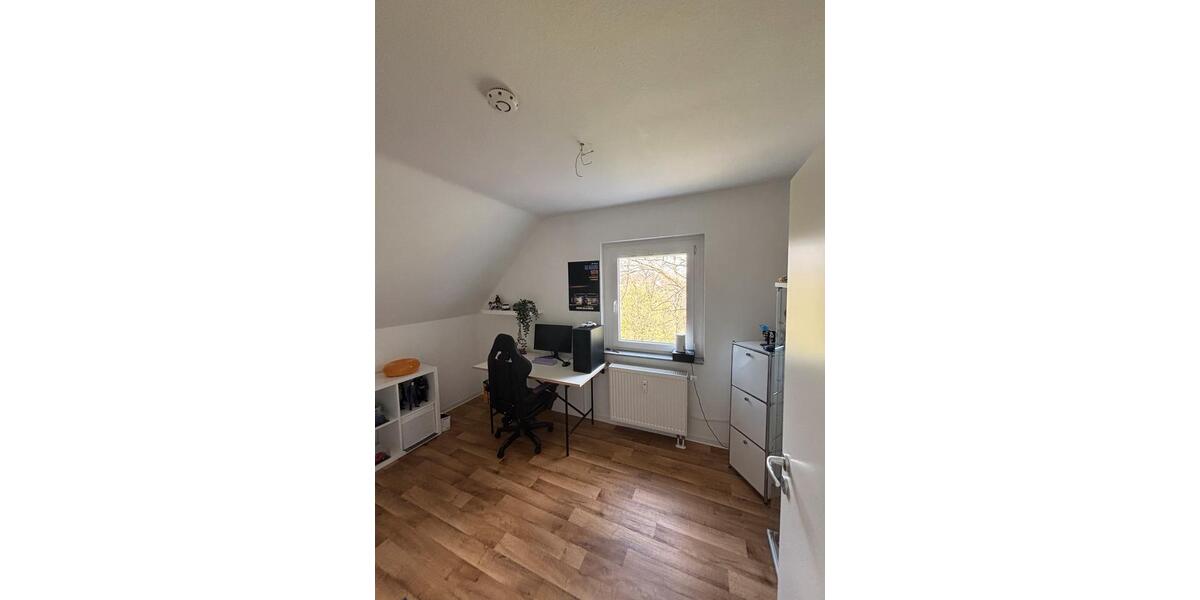Dachgeschoßwohnung Lüdenscheid - 3 Zimmer, 55 m&sup2;, 600&euro; | Angebot:26254903