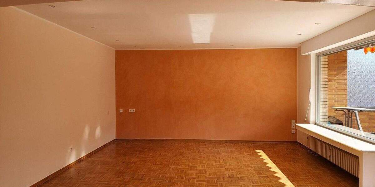 Etagenwohnung Duisburg Rahm - 4 Zimmer, 130 m&sup2;, 1.695&euro; | Angebot:25854102