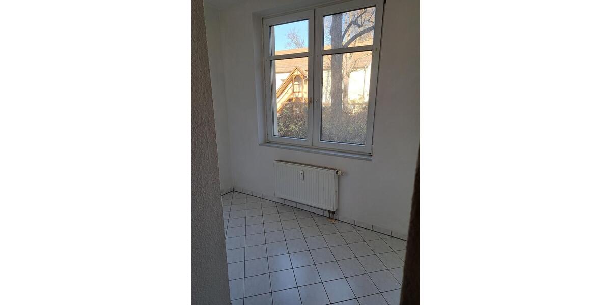 Erdgeschoßwohnung Großenhain - 2 Zimmer, 61 m&sup2;, 400&euro; | Angebot:24877908