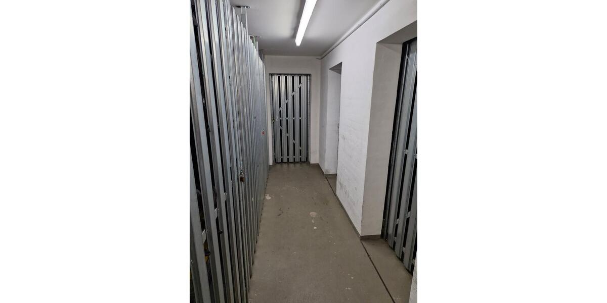 Dachgeschoßwohnung Markkleeberg - 2 Zimmer, 64 m&sup2;, 670&euro; | Angebot:26531999